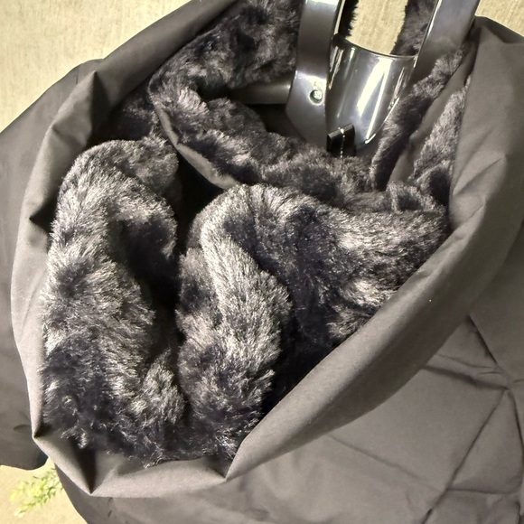 ❄️ Zeroxposur Women’s Small Heavy Winter Jacket – NWT ❄️ - Picture 4 of 5